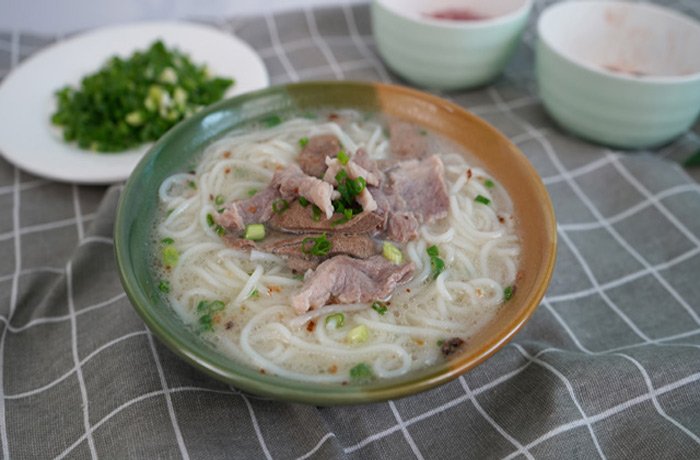 大路镇原味汤粉王培训